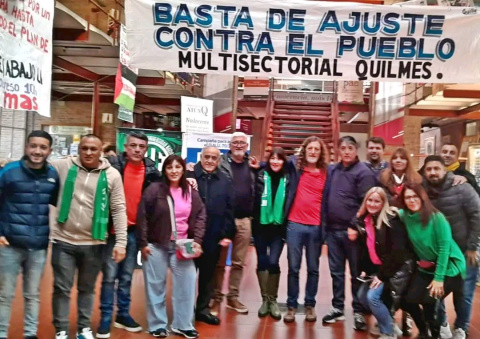 Multisectorial en la Universidad de Quilmes: un millón de firmas contra el DNU