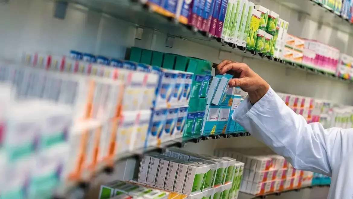 LA VENTA DE MEDICAMENTOS CAYÓ HASTA 35% EN APENAS CUATRO MESES