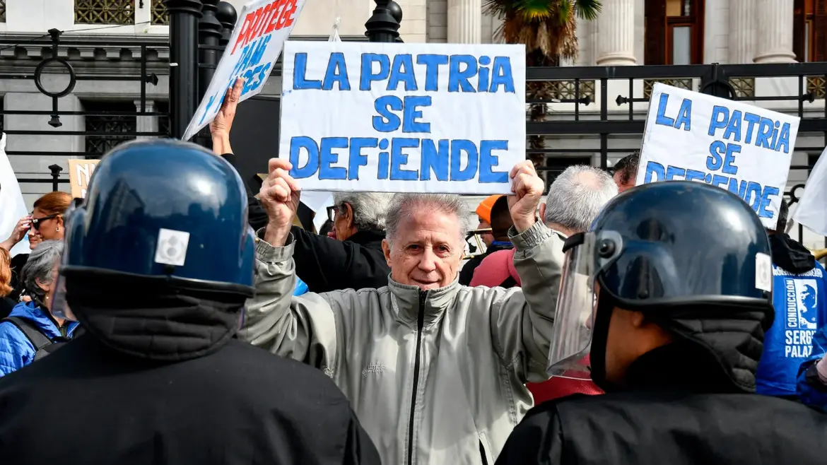 Varias minutas dirigidas a la LLA en la sesión ordinaria de este martes