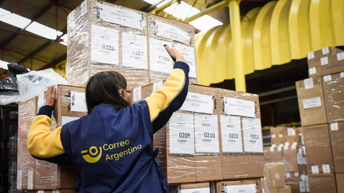 KICILLOF CUESTIONÓ AL GOBIERNO POR EL CIERRE DE OFICINAS DEL CORREO EN TODO EL PAÍS Y ADVIRTIÓ POR LOS EFECTOS QUE TENDRÁ EN LAS ELECCIONES