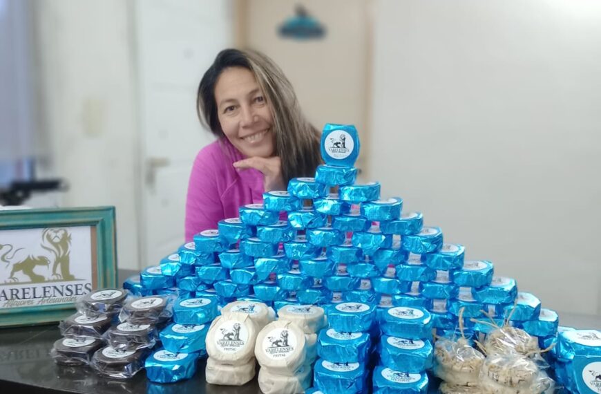 «ALFAJORES ARTESANALES VARELENSES» EN LA EXPO EMPRENDEDORES