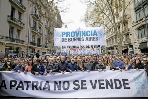 KICILLOF MARCHÓ AL CONGRESO