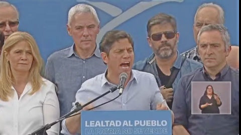 KICILLOF, DIA DE LA LEALTAD: «LA PATRIA NO SE VENDE»