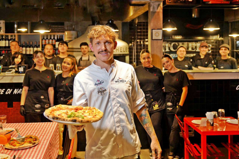 PIZZERÍA DE BERAZATEGUI FUE ELEGIDA SEDE DEL CAMPEONATO DE LA PIZZA NAPOLITANA