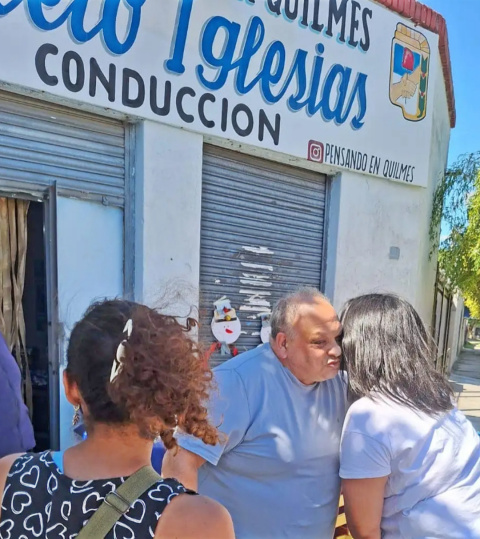 MARCELO IGLESIAS SE REUNIÓ CON VECINOS DE EZPELETA EN SU LOCAL