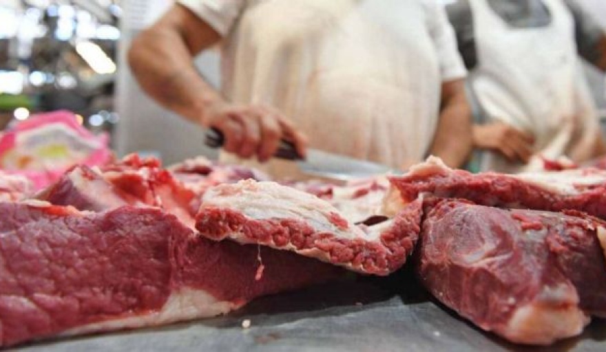 IMPULSADOS POR LA SUBA DE LA CARNE, LOS PRECIOS DE LOS ALIMENTOS EN EL CONURBANO TREPARON UN 5% EN DICIEMBRE