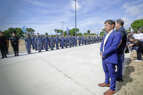 PINAMAR: KICILLOF INAUGURÓ UN ESCUADRON DE CABALLERÍA