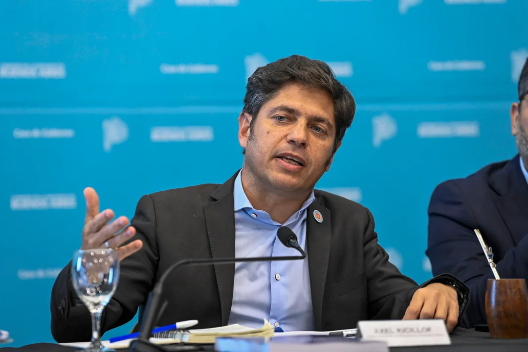 AXEL KICILLOF RESPONDIÓ LA COLUMNA DE OPINIÓN DE JAVIER MILEI: «CUANDO SE SALGA DEL CEPO HABRÁ DEVALUACIÓN»