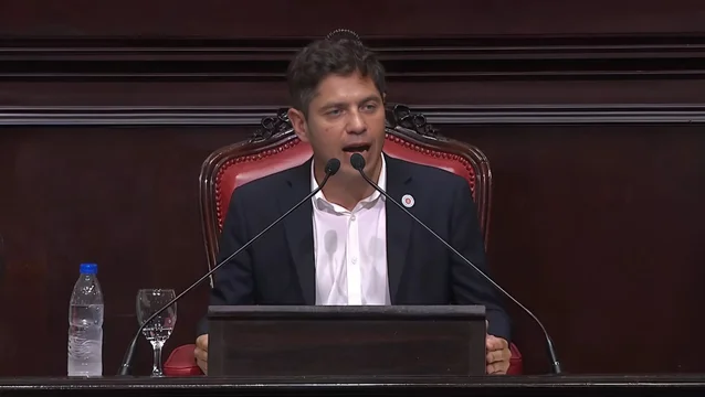 AXEL KICILLOF ENCABEZÓ LA ASAMBLEA LEGISLATIVA BONAERENSE: «MILEI PRETENDIÓ ECHARME POR LAS REDES SOCIALES»