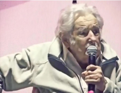 SENTIDO ADIOS DE MARCELO IGLESIAS A PEPE MUJICA