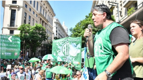 Claudio Arevalo: «Algunos intendentes traban el Consejo del Salario: Los sueldos son de indigencia»