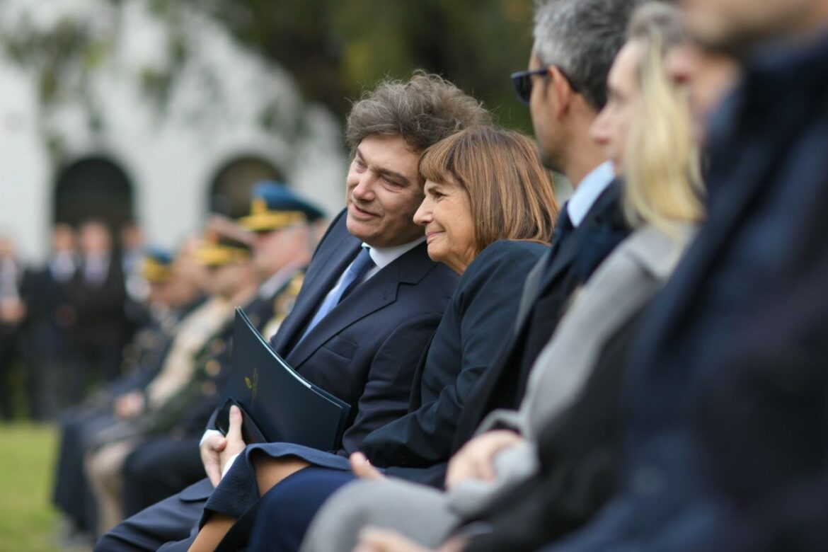 MILEI Y BULLRICH ANUNCIARON LA REFORMA DE LA POLICÍA FEDERAL ARGENTINA