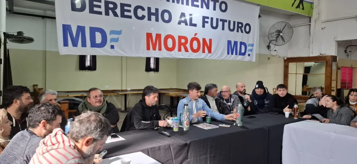 LUCAS GHI PRESENTÓ LA MESA POLÍTICA DE KICILLOF EN MORÓN Y DESTACÓ AL GOBERNADOR COMO LA CONTRACARA DE MILEI