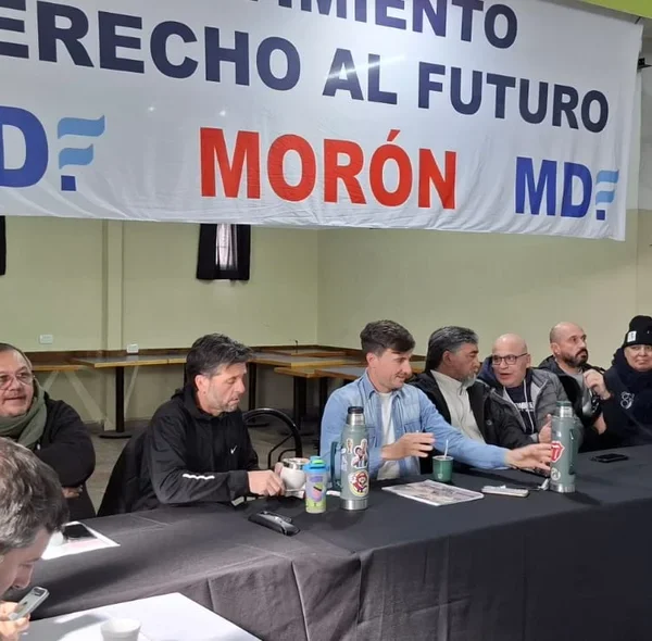 LUCAS GHI PRESENTÓ LA MESA POLÍTICA DE KICILLOF EN MORÓN Y DESTACÓ AL GOBERNADOR COMO LA CONTRACARA DE MILEI