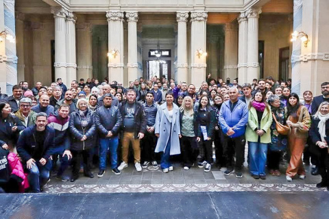 MAYRA: “NO NOS DETENGAMOS UN MINUTO DE NUESTROS DÍAS CUANDO HAYA QUE DEFENDER LA PATRIA”