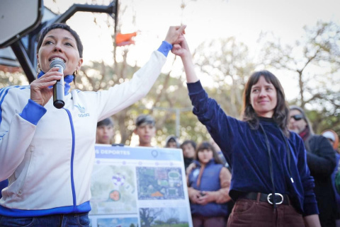 MAYRA Y CECI SOLER INAUGURARON EL NUEVO PARQUE DE LOS DEPORTES EN QUILMES OESTE