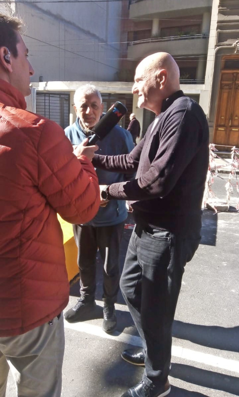EL CRATER DE AVELLANEDA TIENE EN VILO A LOS VECINOS
