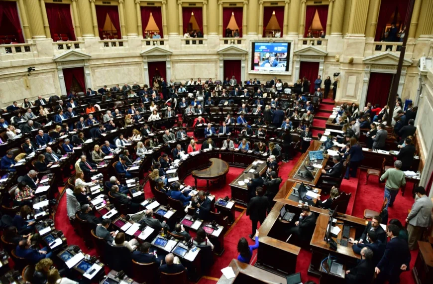 OPOSICIÓN PREPARA SESIÓN EN DIPUTADOS PARA INSISTIR CON LA LEY GARRAHAN Y FRENAR VETOS DE MILEI