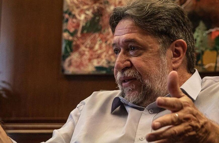 ECONOMISTA ADVIRTIÓ QUE DESPUÉS DE OCTUBRE «HABRÁ UNA NUEVA DEVALUACIÓN»