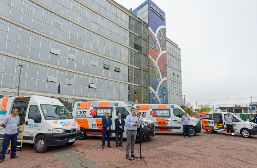 SE SUMAN CUATRO MÓVILES NUEVOS AL SERVICIO DE SALUD MUNICIPAL