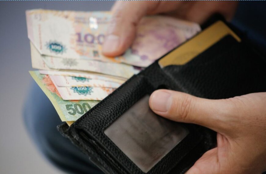 SEGÚN UN INFORME, SALARIOS Y JUBILACIONES «NO LOGRAN RECUPERAR NADA DE LO PERDIDO» DESDE LA ASUNCIÓN DE MILEI