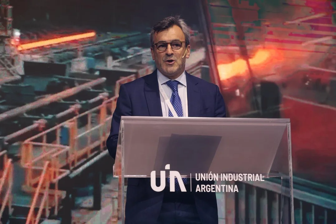 LA UIA INSISTE EN AVANZAR CON REFORMAS QUE IMPULSEN LA FORMALIZACIÓN Y SUMEN MÁS CONTRIBUYENTES