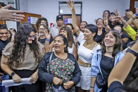 MAYRA PARTICIPÓ DE LA SESIÓN PREPARATORIA DE JURA DE LOS NUEVOS CONCEJALES QUE OCUPARÁN SUS BANCAS HASTA 2029