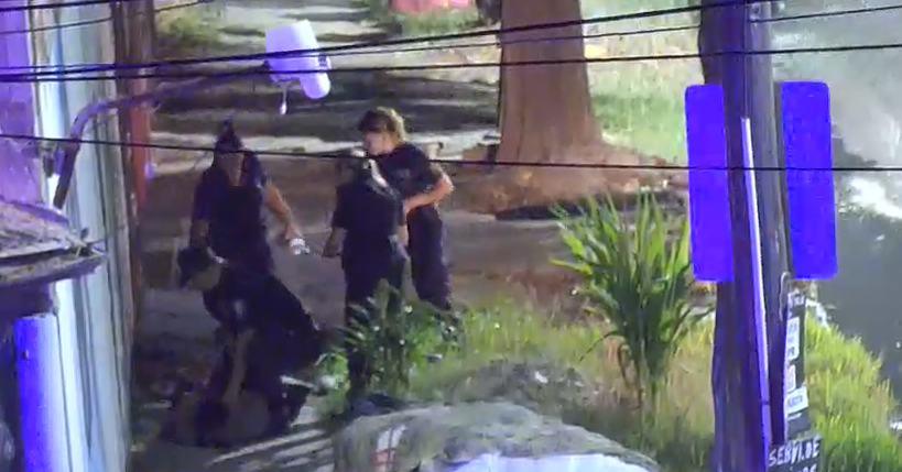 VARELA: DETUVIERON A UN INDIVIDUO QUE ROBÓ UNA CÁMARA DE SEGURIDAD EN EL BARRIO LUJÁN