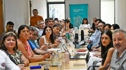 PARITARIAS: ATE CONSIDERÓ INSUFICIENTE EL AUMENTO Y NO LO ACEPTÓ