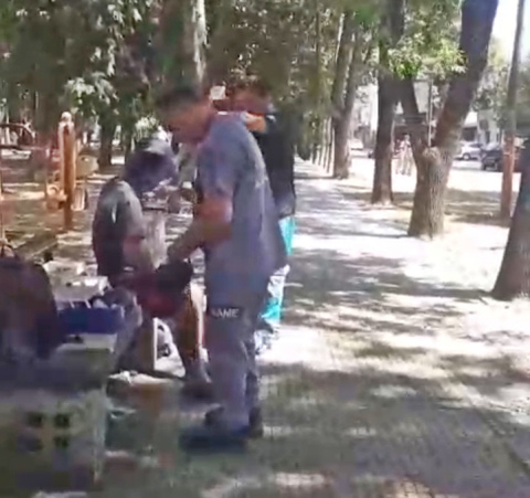 SAME QUILMES ASISTIÓ A UN HOMBRE EN SITUACION DE CALLE