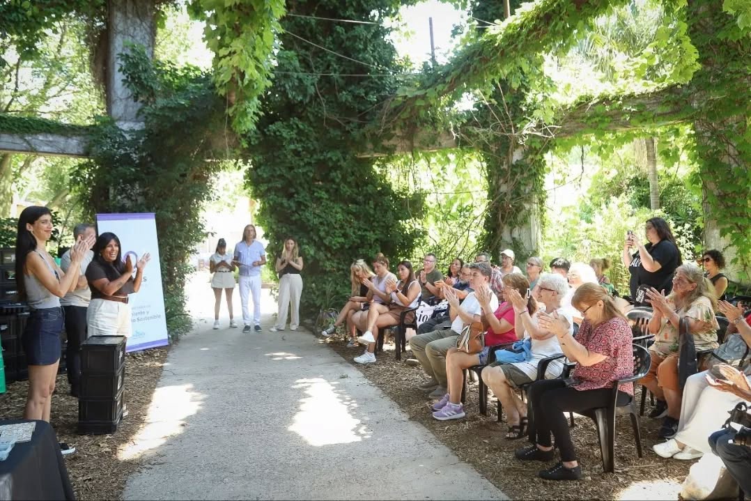 JORNADA SOBRE MANEJO RESPONSABLE DE RESIDUOS SÓLIDOS URBANOS EN LA ESCUELA DE JARDINERÍA MUNICIPAL