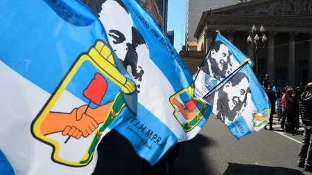 EL PJ CONDENÓ LOS BOMBARDEOS DE EE.UU. A VENEZUELA Y EXPRESÓ: «AMÉRICA LATINA ES UN TERRITORIO DE PAZ»