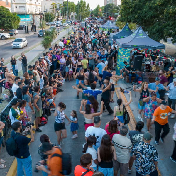 LAS Y LOS VARELENSES DISFRUTARON MÚLTIPLES ACTIVIDADES POR EL ANIVERSARIO DEL DISTRITO