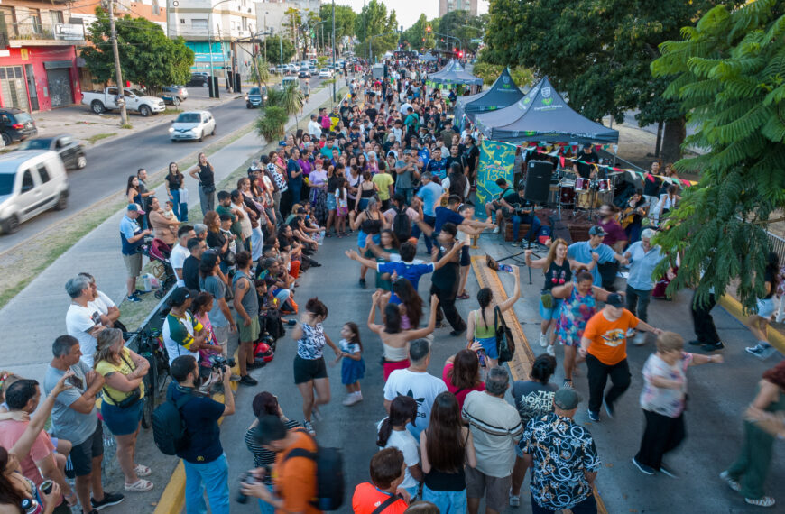 LAS Y LOS VARELENSES DISFRUTARON MÚLTIPLES ACTIVIDADES POR EL ANIVERSARIO DEL DISTRITO