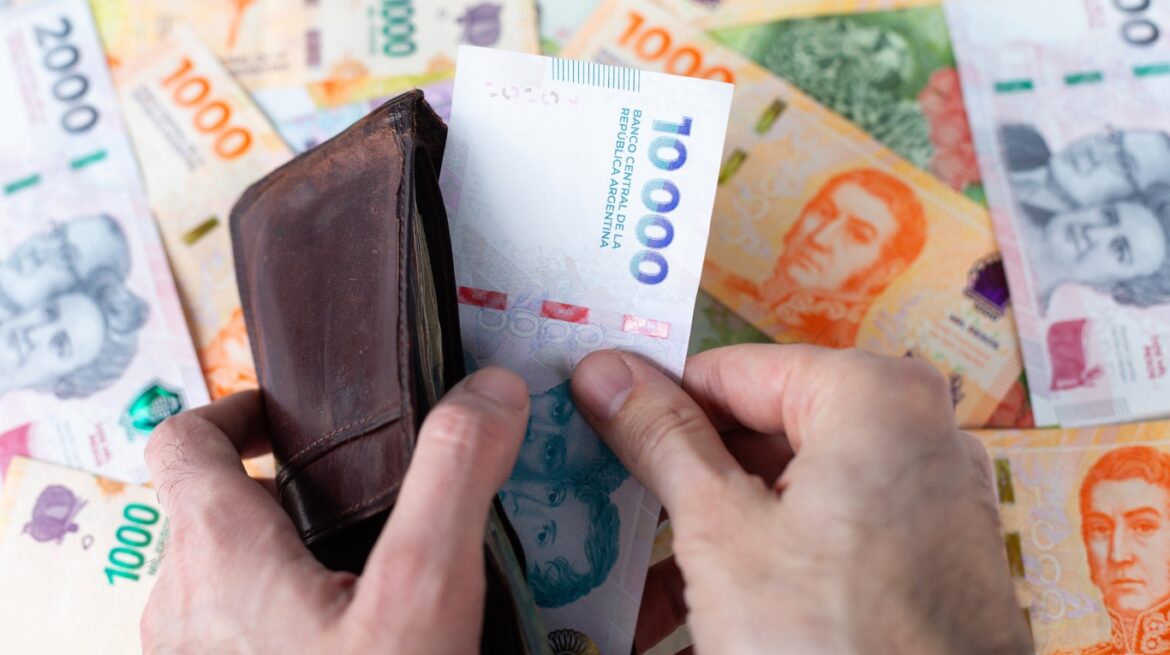 EL GASTO EN SERVICIOS PÚBLICOS EN EL AMBA SUBIÓ A NIVEL INTERANUAL 10 PUNTOS POR ENCIMA DE LA INFLACIÓN EN FEBRERO