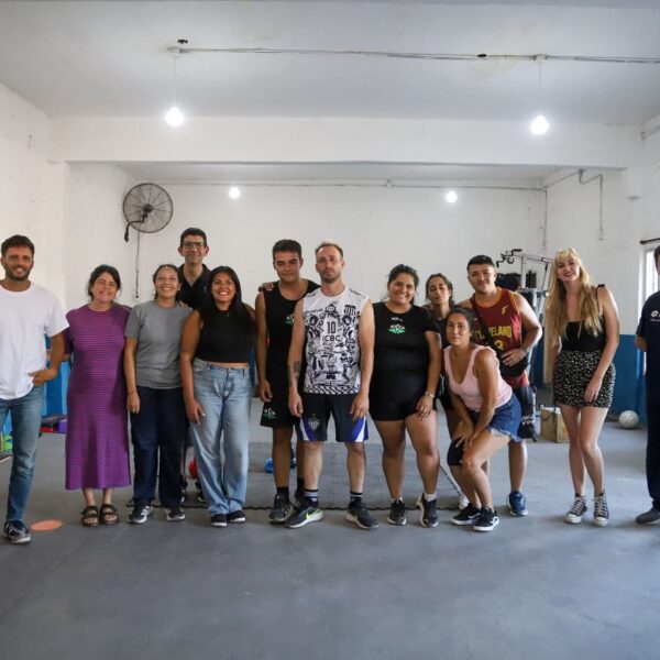 EVA MIERI RECORRIÓ LA FINALIZACIÓN DE LA PUESTA EN VALOR INTEGRAL DEL SUM DEL CLUB VILLA AUGUSTA DE EZPELETA