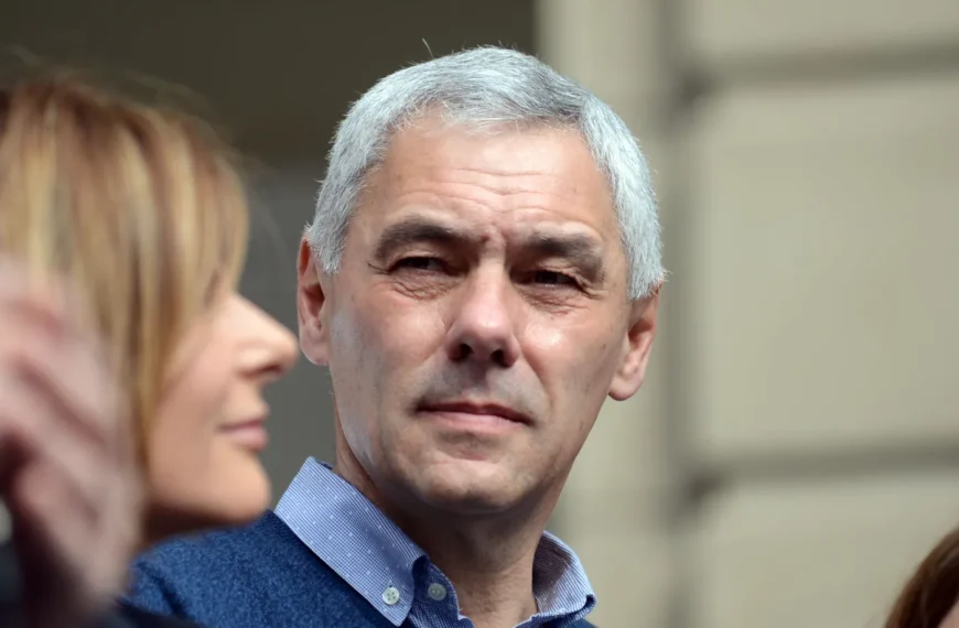 BERISSO: CAGLIARDI ADJUDICÓ $442 MILLONES A UNA COOPERATIVA VINCULADA A UN FUNCIONARIO MUNICIPAL