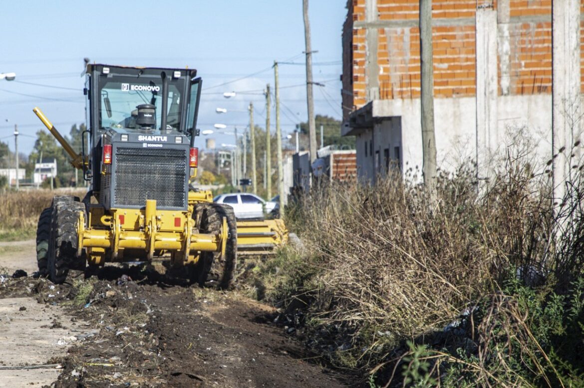 MÁS OBRAS DE SANEAMIENTO MEJORAN LA CALIDAD DE VIDA DE LOS VECINOS Y VECINAS