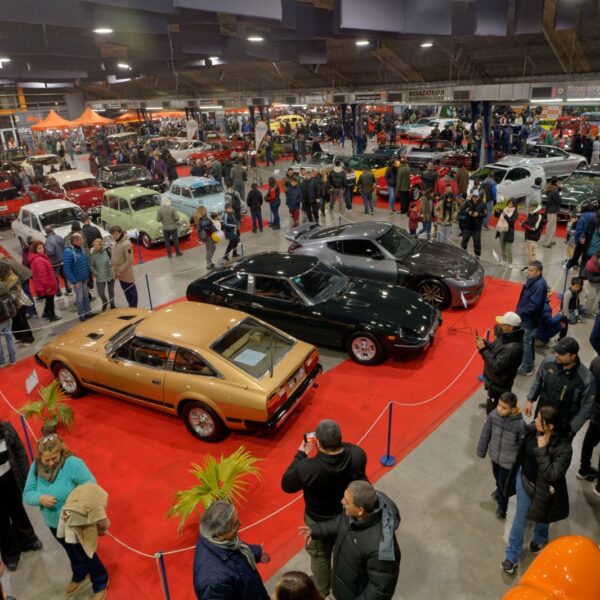 BERAZATEGUI REALIZA EL 13° SALÓN DE AUTOMÓVILES Y MOTOS CLÁSICAS