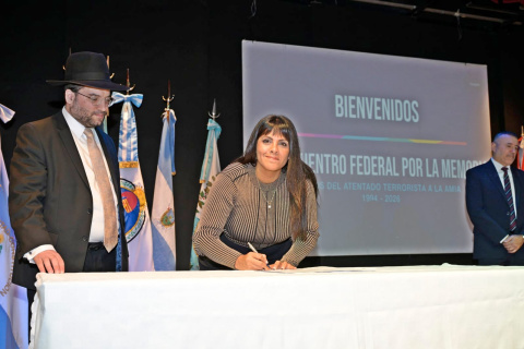 EVA MIERI PARTICIPÓ DEL ENCUENTRO FEDERAL POR LA MEMORIA EN LA SEDE DE LA AMIA