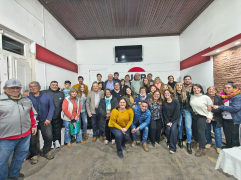 BALBIN ENCABEZÓ RENOVACION AUTORIDADES UCR