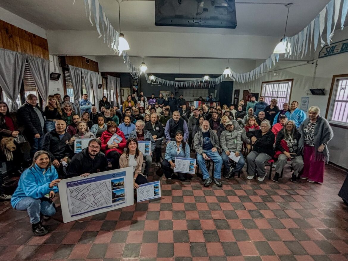 EL MUNICIPIO ANUNCIÓ LA CONSTRUCCIÓN DE 57 NUEVAS CUADRAS DE ASFALTO EN QUILMES OESTE