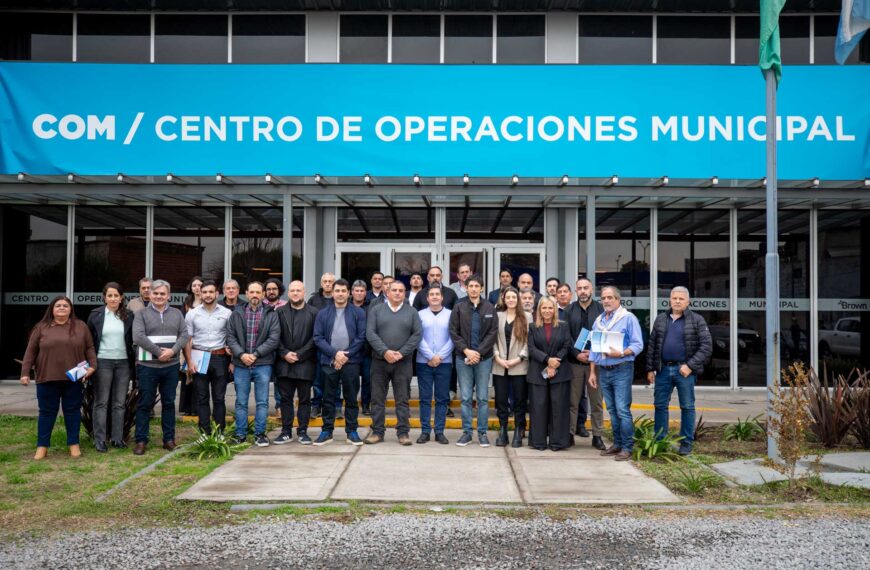 CARLOS BALOR PARTICIPÓ DE UN ENCUENTRO CON EL SUBSECRETARIO DE FISCALIZACIÓN Y CONTROL POLICIAL BONAERENSE