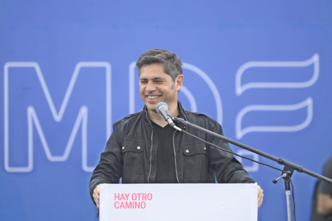 KCILLOF, CON CRITICAS A MILEI, CERRÓ EL PLENARIO FEDERAL MDF EN AVELLANEDA