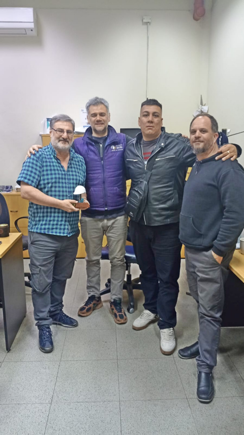 INTENSA ACTIVIDAD DE DAMIAN VAZQUEZ DE LA UOCRA REGIONAL QUILMES